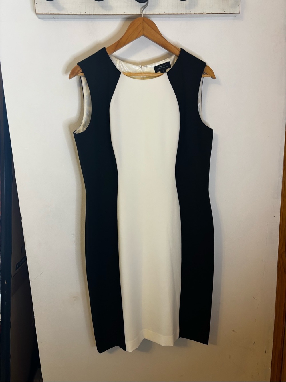 Sleeveless Black & White Colorblock Midi Dress